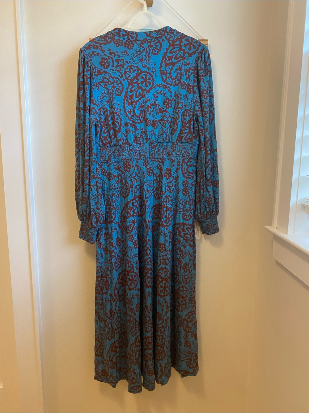 Boden Ivy Smocked MIDI Dress in Blue Paisley - Picture 5 of 6